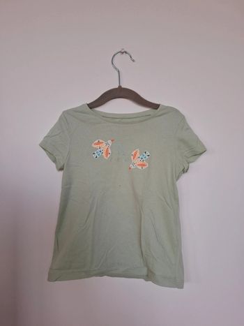 Tee-shirt Kiabi vert sauge – Taille 5 ans