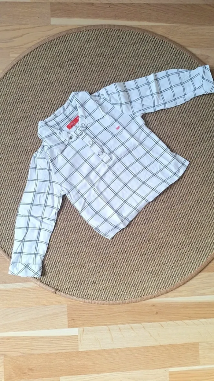 Superbe chemise fille taille 3ans - photo numéro 2