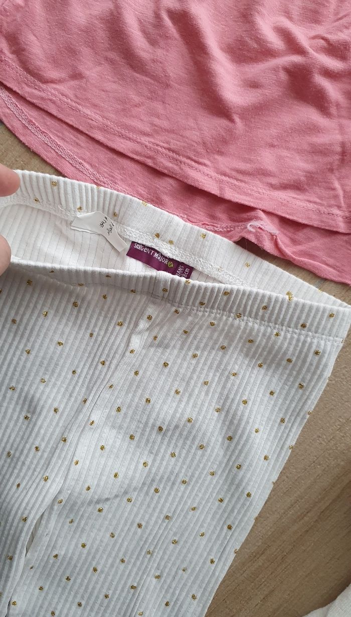 Lot fille 3 ans, 98cm - photo numéro 3