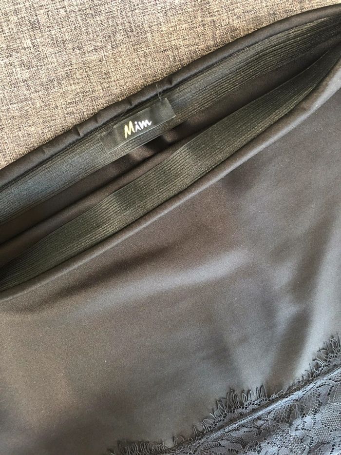 Jupe noire - photo numéro 2