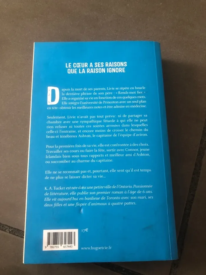 Livre mentir new romance 📕 - photo numéro 3