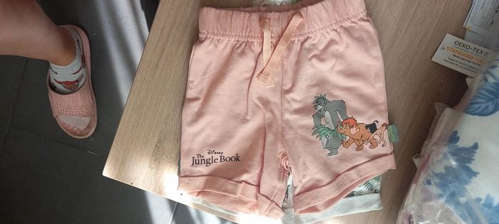 Lot 2 short disney - photo numéro 2