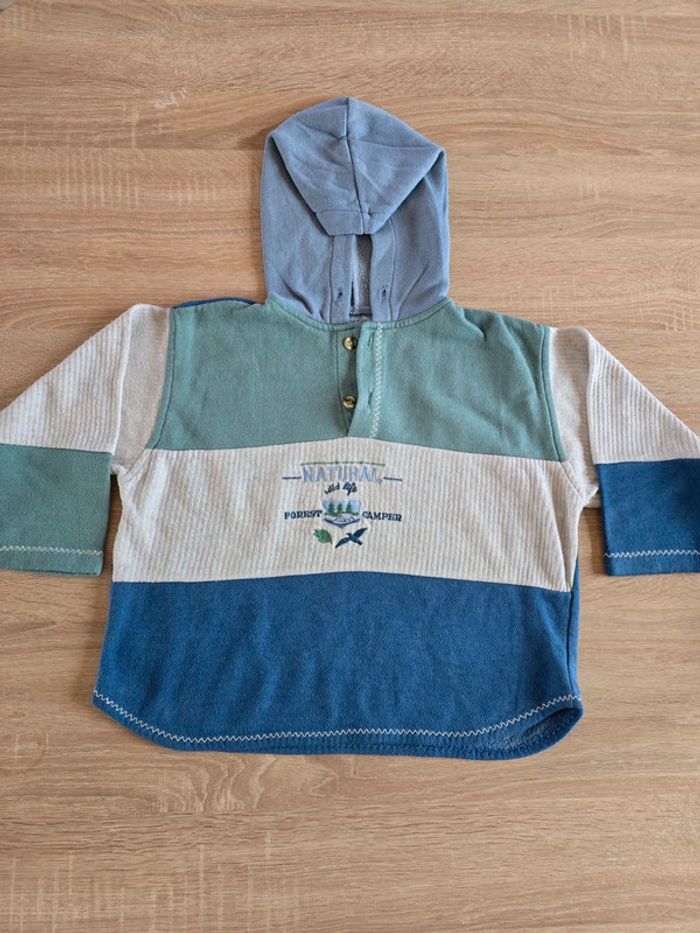 Pull a capuche 5 ans "Babys'Line" - photo numéro 2