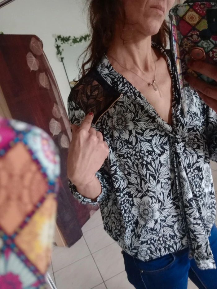 Blouse femme 46 48 noire et blanche dentelée c80 - photo numéro 8