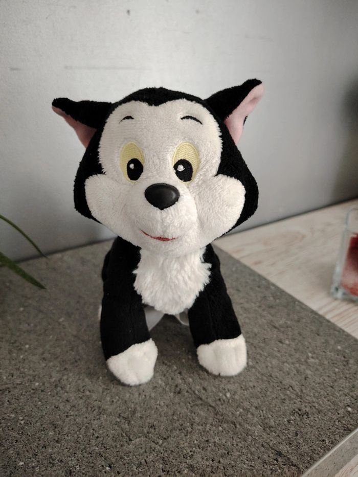 Peluche Disney chat figaro Pinocchio Disney Store