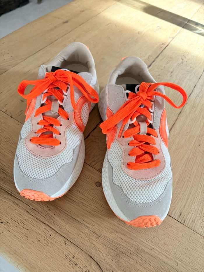 Baskets No name en bon état - photo numéro 3