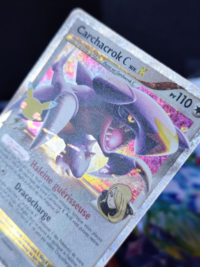 Carte pokémon neuve 🇨🇵 Carchacrok 145/147 Célébration 25 ans - photo numéro 4