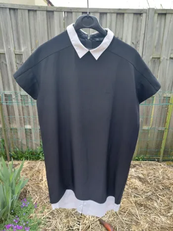 Robe col blanc