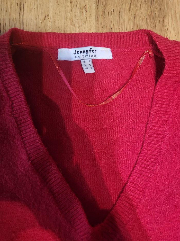 Jolie pull col V taille s - photo numéro 7