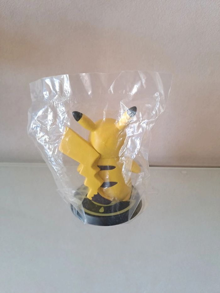 Neuve sous blister, figurine Pokemon Pikachu 8,5 cm - photo numéro 3