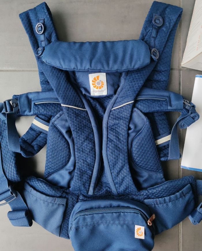 Porte bébé Ergobaby Omni Breeze Midnight Blue - photo numéro 2