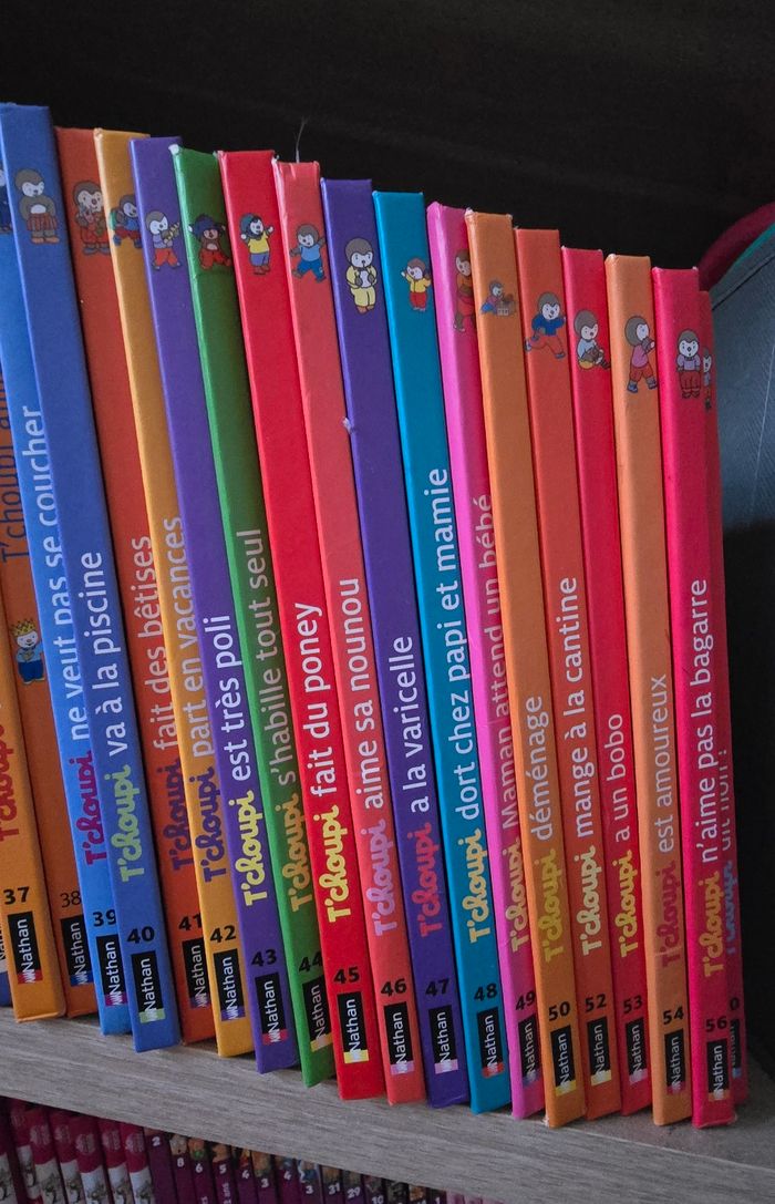 Lot de 55 livres tchoupi - photo numéro 5