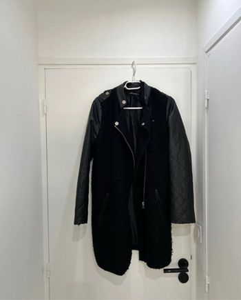 Manteau Noir taille M Effet Laine Bouclée
