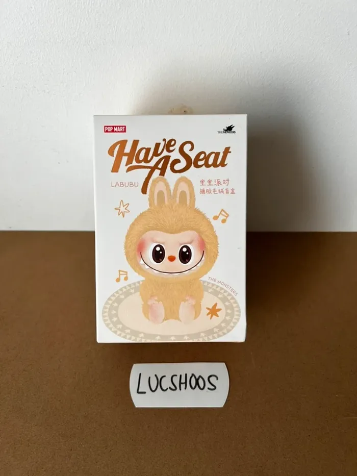 Pop Mart Labubu The Monster Have a Seat - photo numéro 2