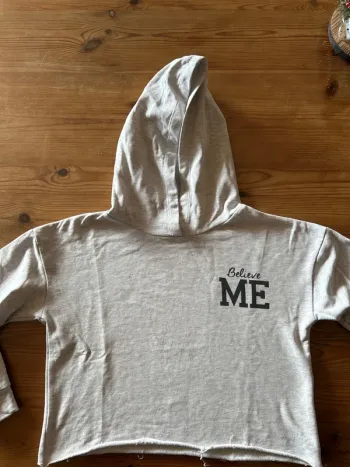 Pull court fille 10 ans