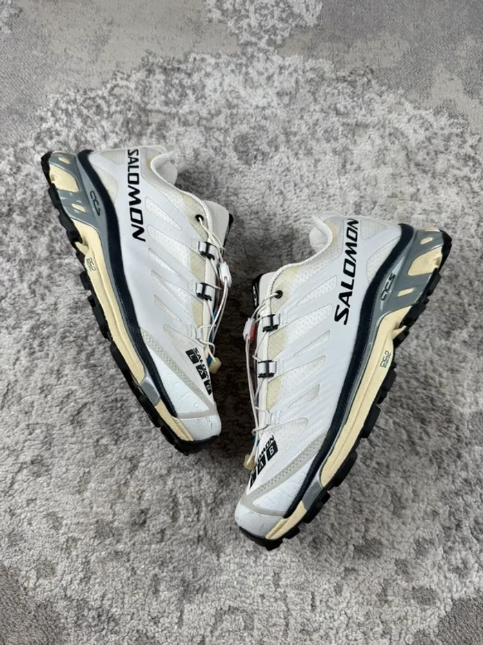 Salomon XT-4 OG - White Lunar Rock - White & Beige & Blue