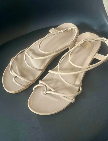 Sandales beiges