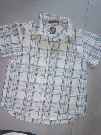 Chemise manches courtes taille 122 cms H&M
