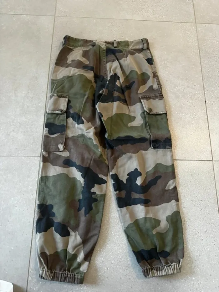 Pantalon kaki Marc Wahler paris 1996, très bon état, taille 36x85cm - photo numéro 3