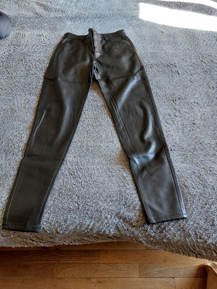 Pantalon kiabi noir kiabi