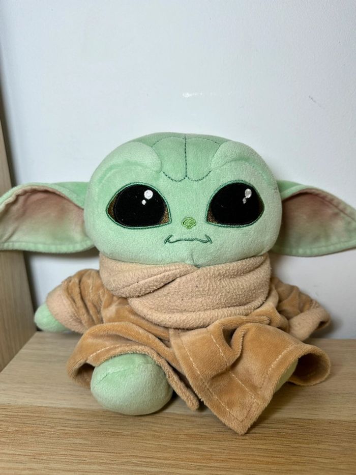 Peluche maître yoda stars wars