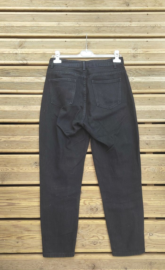 Jean Noir Coupe Mom – shein – Taille M  – Très Bon État - photo numéro 4