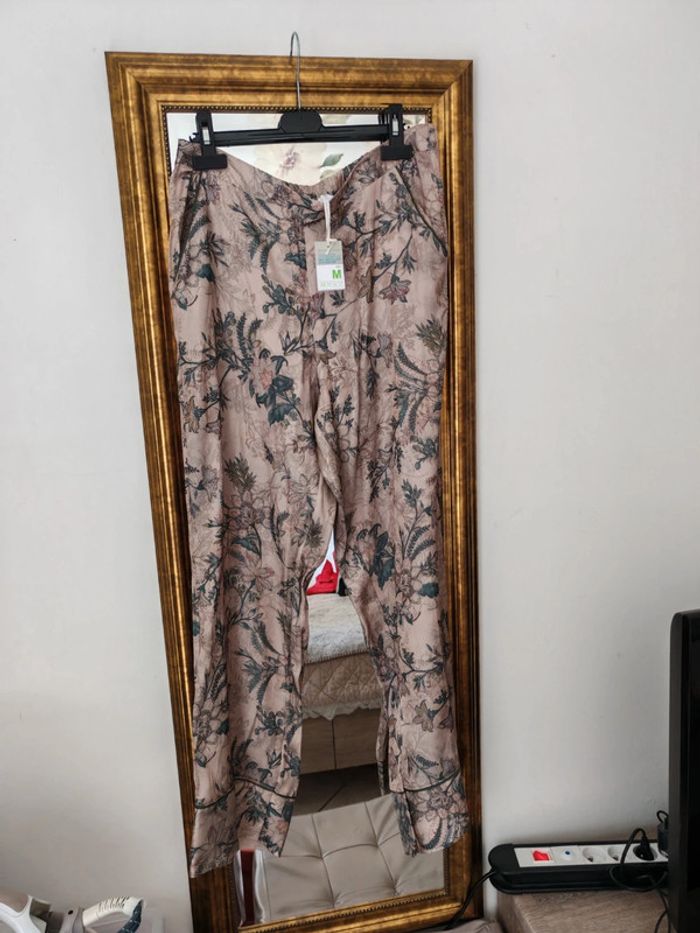 Pantalon fluide neuf - photo numéro 9