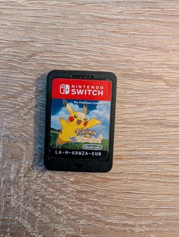 Pokémon let's go Pikachu switch sans boîte