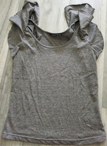 Tee shirt
