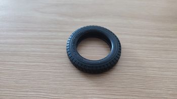 Pneu continental pièce détachée miniature 1/18 Burago Alfa Romeo 2300 spider 1932 #B61