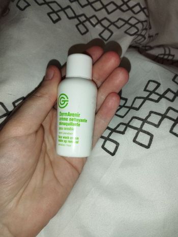 Crème nettoyante démaquillante