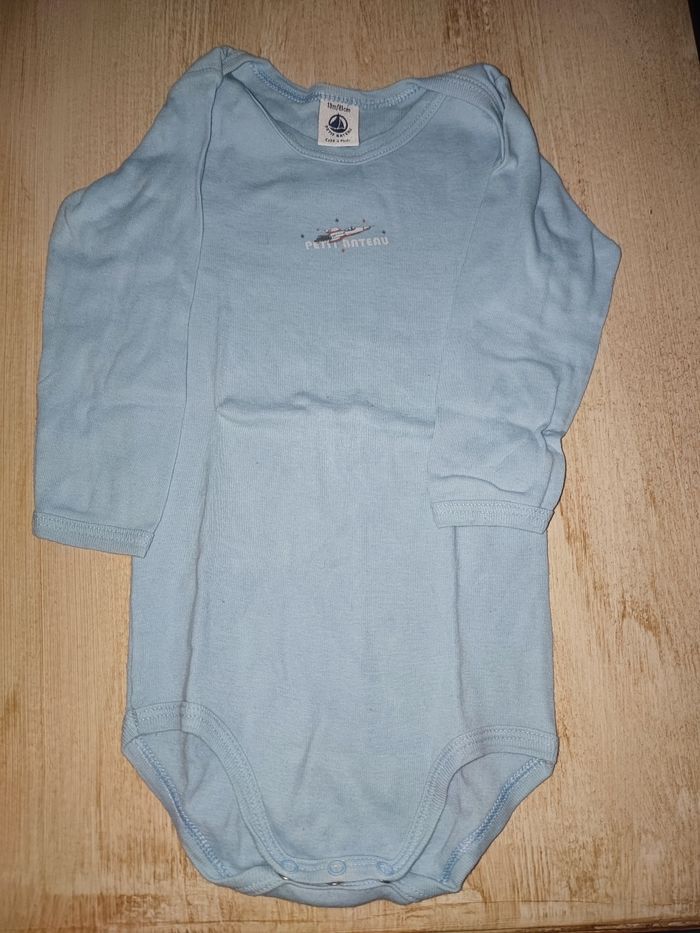 bodie petit bateau