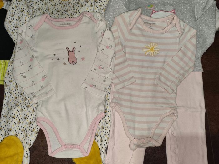 Lot vêtements fille 12 mois hiver - photo numéro 4