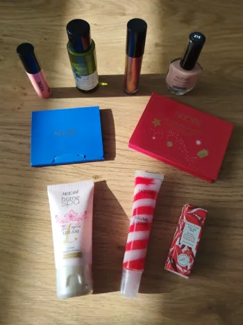 Lot maquillage Nocibé neuf