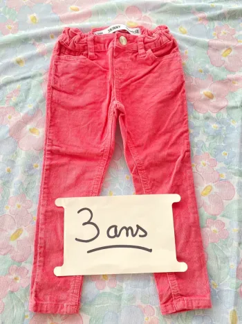 Beau pantalon jeans 2- 3 ans skinny