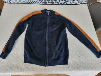 Gilet zippé