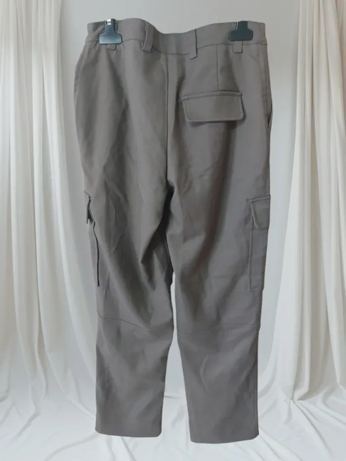 Pantalon cargo femme T. 34 neuf avec étiquette - photo numéro 2