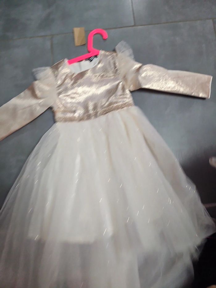 Robe 4ans - photo numéro 3