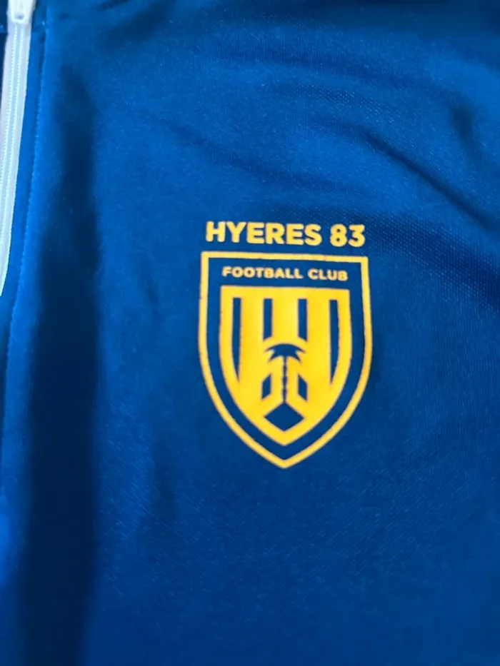 Pull survêtement de foot Adidas - photo numéro 3