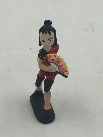 Figurine code Lyoko Yumi Marvel Toys 5 cm