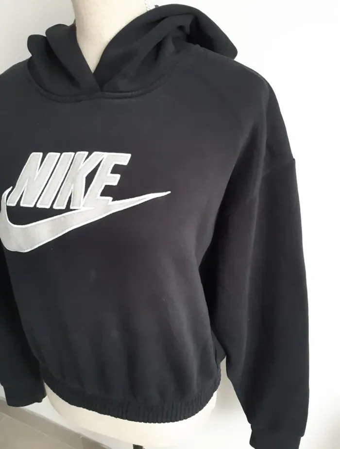 Sweat Nike à capuche T36 - photo numéro 4