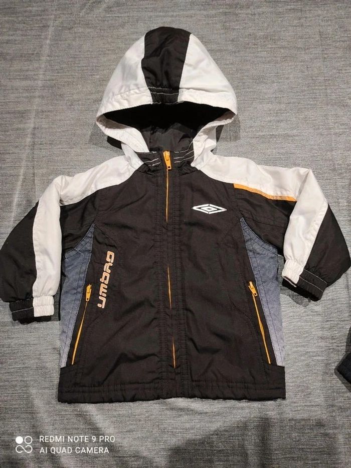 Blouson +pantalon Umbro 6 mois - photo numéro 2