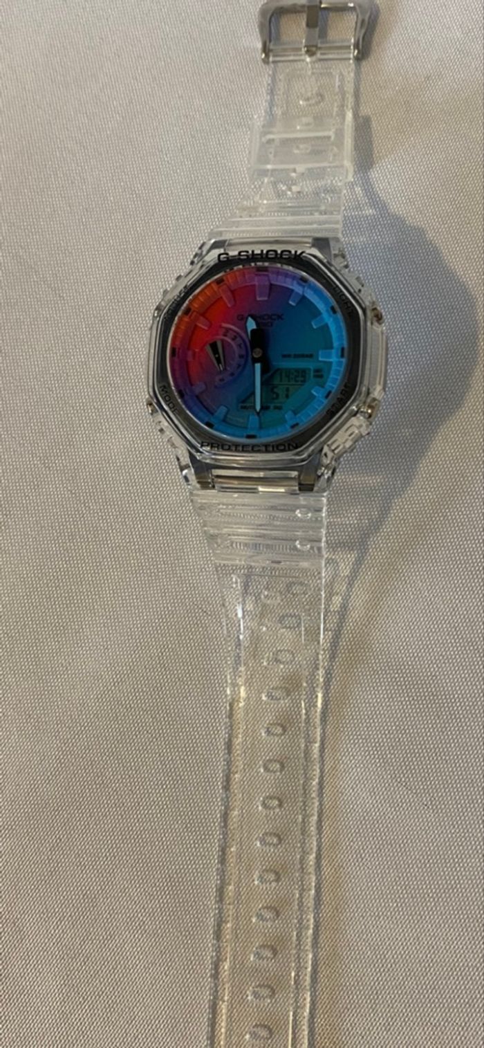 Montre g-shock multicolore