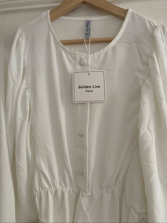Robe Neuf avec l'étiquette Taille 40-42 - photo numéro 3
