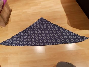 Foulard bleu marine avec cœurs Okaïdi