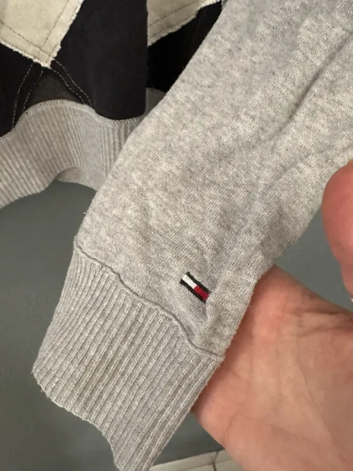 Pull tommy Hilfiger - photo numéro 3