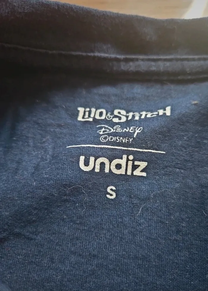 Tunique undiz disney stitch S neuf - photo numéro 2