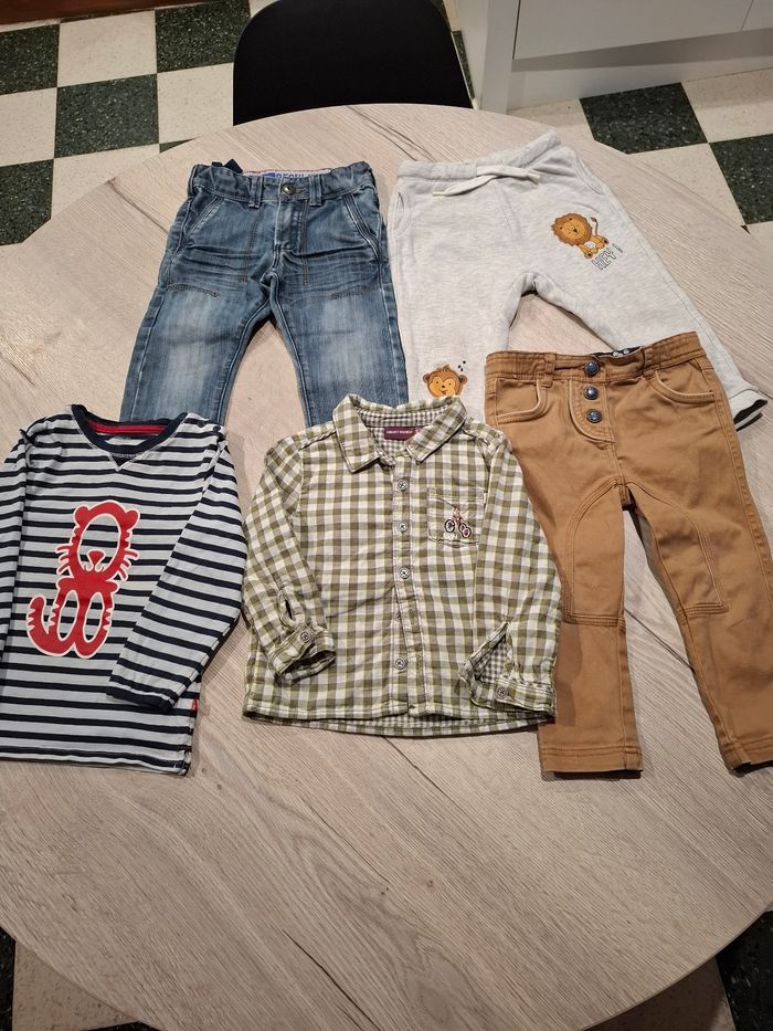 Lot de vêtements garçon 24 mois