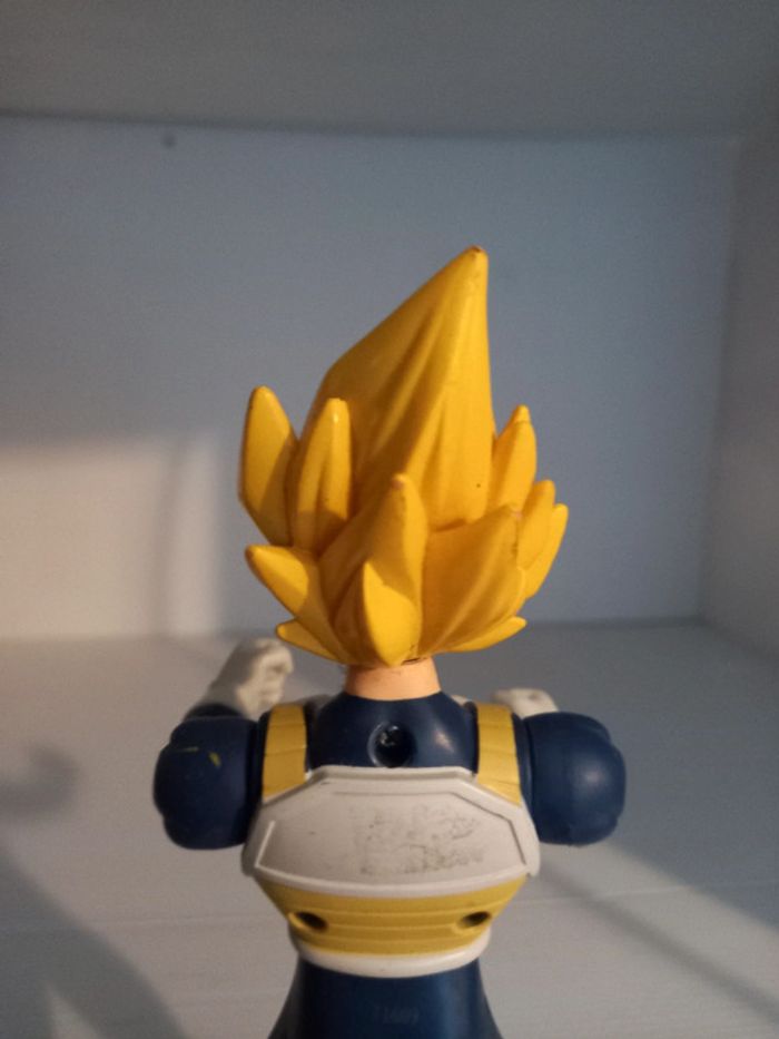 Figurine vegeta super sayan - photo numéro 4