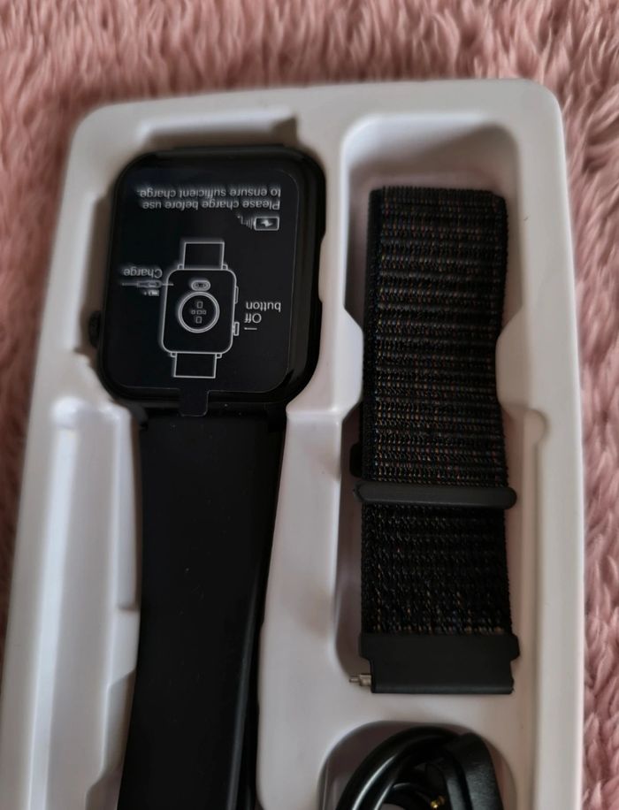 Montre connectée Smart watch R30 pro - photo numéro 2